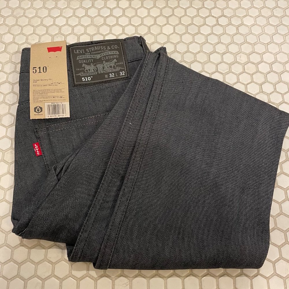 Brand New Levi's 510 Skinny Jeans dark gray